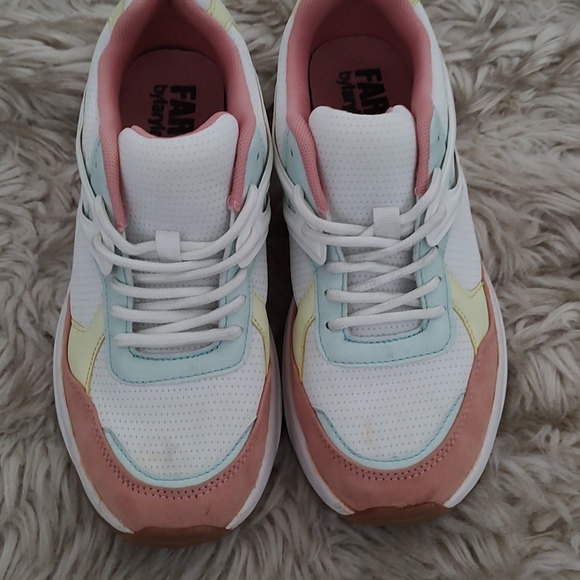 FarylRobin Sneakers - Picture 4 of 4